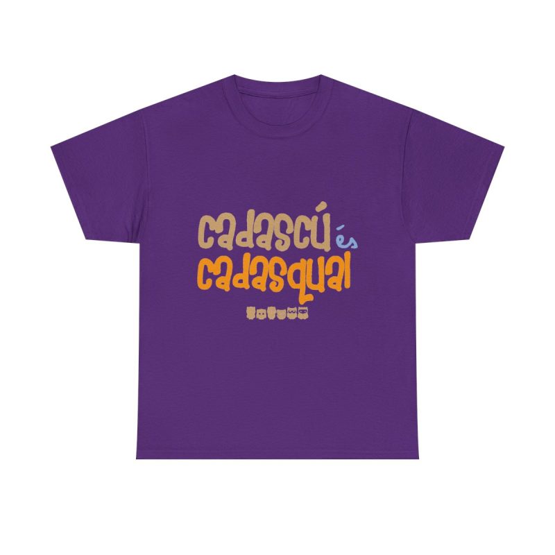 Morado - Camiseta «Cadascú és cadasqual»