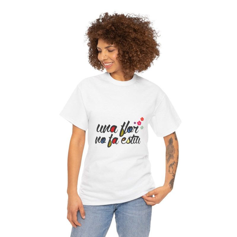 Camiseta «Una flor no fa estiu»