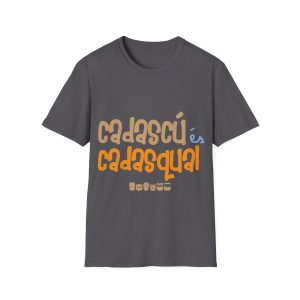Camiseta Softstyle - Gris marengo - Camiseta «Cadascú és cadasqual»