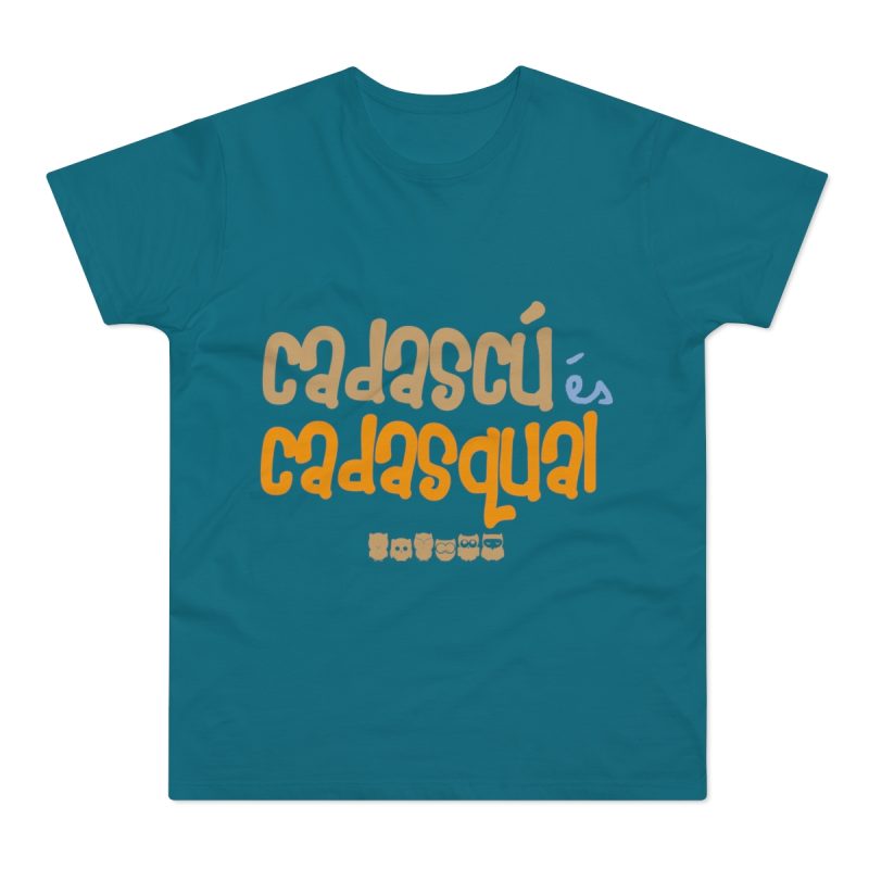 Camiseta hombre punto liso - Azul diva - Camiseta «Cadascú és cadasqual»