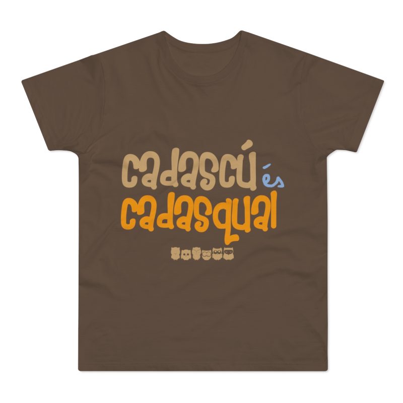 Camiseta hombre punto liso - Marron chocolate - Camiseta «Cadascú és cadasqual»