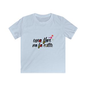 Camiseta infantil Softstyle - Azul claro - Camiseta «Una flor no fa estiu»