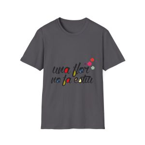 Camiseta Softstyle - Gris marengo - Camiseta «Una flor no fa estiu»