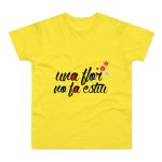 Camiseta hombre punto liso - Amarillo solar - Camiseta «Una flor no fa estiu»