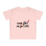 Camiseta de bebe - Rosa empolvado - Camiseta «Una flor no fa estiu» Camiseta de bebe - Rosa empolvado - Camiseta «Una flor no fa estiu»