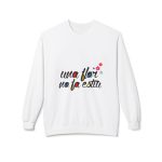 Sudadera Softstyle cuello redondo - Blanco - Camiseta «Una flor no fa estiu» Sudadera Softstyle cuello redondo - Blanco - Camiseta «Una flor no fa estiu»