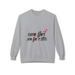 Sudadera Softstyle cuello redondo - Gris deportivo - Camiseta «Una flor no fa estiu» Sudadera Softstyle cuello redondo - Gris deportivo - Camiseta «Una flor no fa estiu»