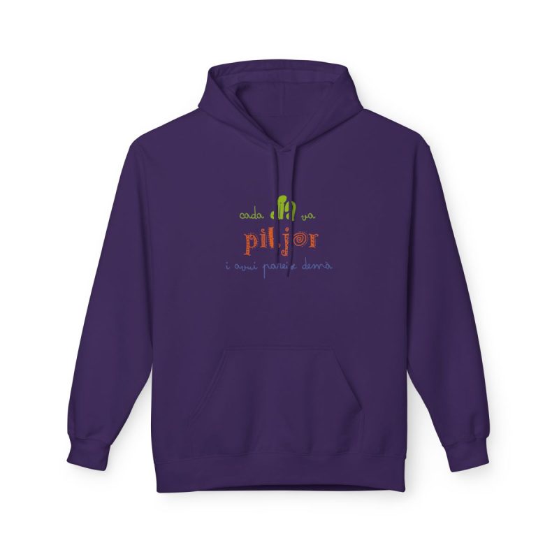 Sudadera Softstyle con capucha - Morado - Camiseta «Cada dia va pitjor i avui pareix demà»