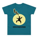 Camiseta hombre punto liso - Azul diva - Camiseta «Mal no et toqui un llamp» Camiseta hombre punto liso - Azul diva - Camiseta «Mal no et toqui un llamp»
