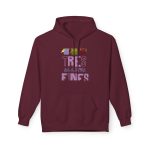 Sudadera Softstyle con capucha - Granate - Camiseta «Tres al·lotes fines» Sudadera Softstyle con capucha - Granate - Camiseta «Tres al·lotes fines»
