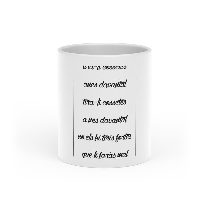 Taza con asa de corazon - Blanco - Camiseta «tirali cossetes cançó» Taza con asa de corazon - Blanco - Camiseta «tirali cossetes cançó»