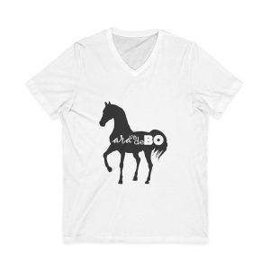 Camiseta cuello de pico - Blanco - Camiseta unisex Cavall Alegre Sant Joan «Ara va de bo»