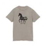 Camiseta lavado acido cuello redondo - Caqui oscuro - Camiseta unisex Cavall Alegre Sant Joan «Ara va de bo»