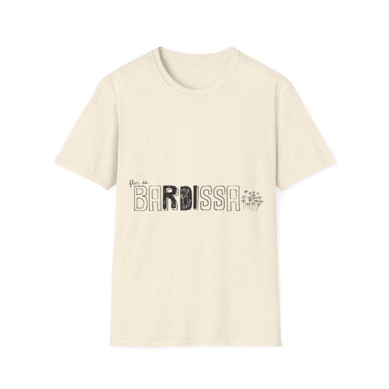 Camiseta Softstyle - Natural - Flor de bardissa