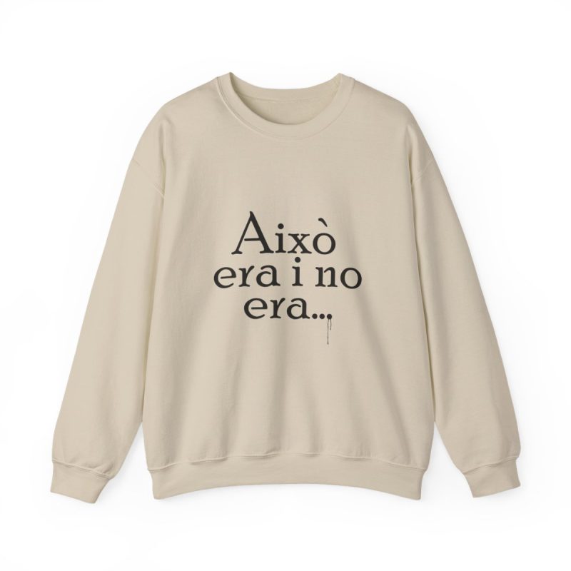 Sudadera cuello redondo - Arena - Camiseta «Això era i no era…»