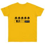 Camiseta punto liso - Amarillo dorado - Camiseta «Es quinto pino» Camiseta punto liso - Amarillo dorado - Camiseta «Es quinto pino»