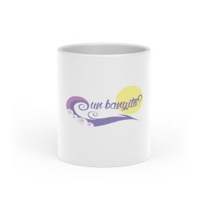 «un banyito?» — Taza con asa de corazon