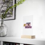 fulfilment-30271-camiseta-divendres-faves-tendres-cartel-de-metacrilato-con-soporte-3