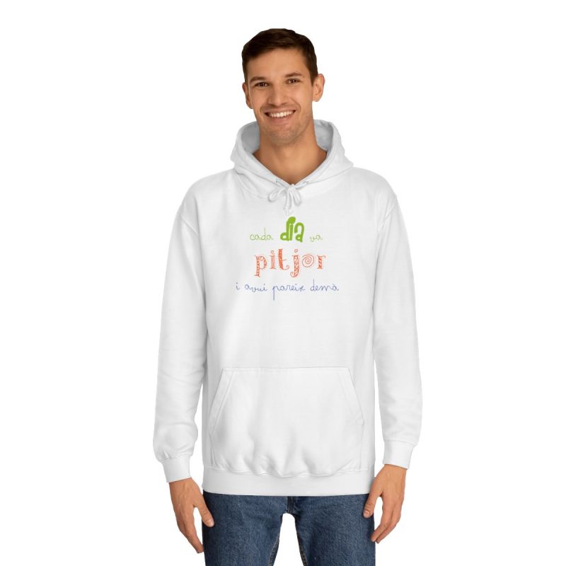 fulfilment-30439-camiseta-cada-dia-va-pitjor-i-avui-pare-sudadera-universitaria-14