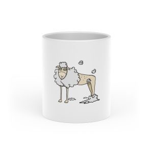 Tondra: una oveja entre nubes — Taza con asa de corazon