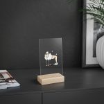 fulfilment-31417-camiseta-tondra-una-oveja-entre-nubes-cartel-de-metacrilato-con-soporte-2