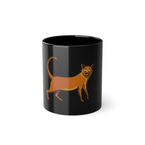 Moix – gato naranja de paseo — Taza negra 325 ml