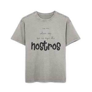 «No en volem cap que no sigui dels nostros» — Camiseta oversize lavado acido