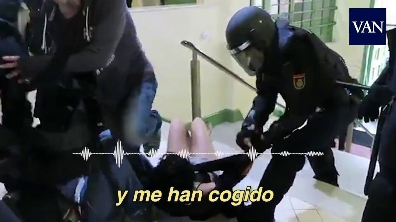 E bun un jurnalist pe la casa omului