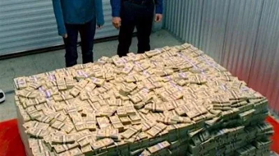 request-ive-always-wondered-how-much-money-walt-actually-had-v0-2upy42w0zerb1