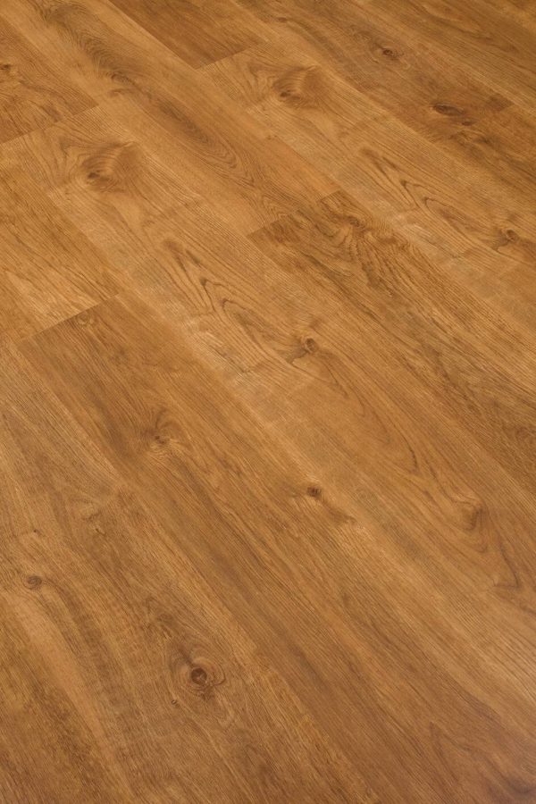 Pz.suelo laminado Designers rodapie 70 C156 new nogal 2.40 ml 2.0