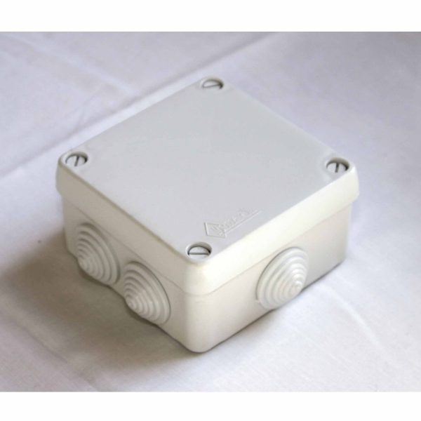 Ud. caja estanca con conos c/tornillos 102x102x55