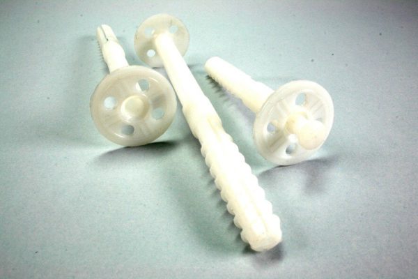Caixa Onduline 100 ud. clau de niló 8cm