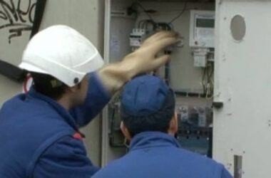 Zeci de străzi din județul Sibiu au rămas fără curent electric!