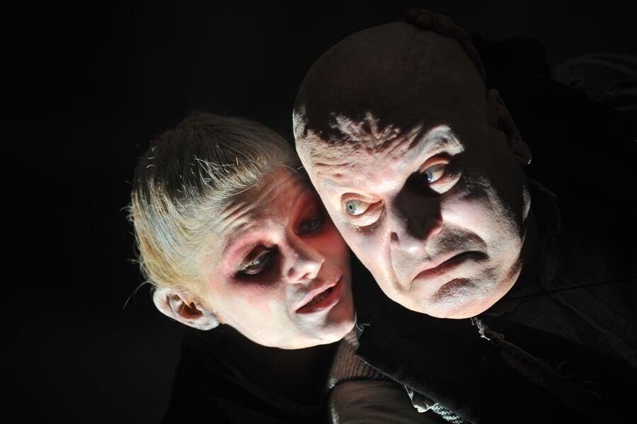 Faust regia Silviu Purcărete cu Ofelia Popii și Ilie Gheorghe