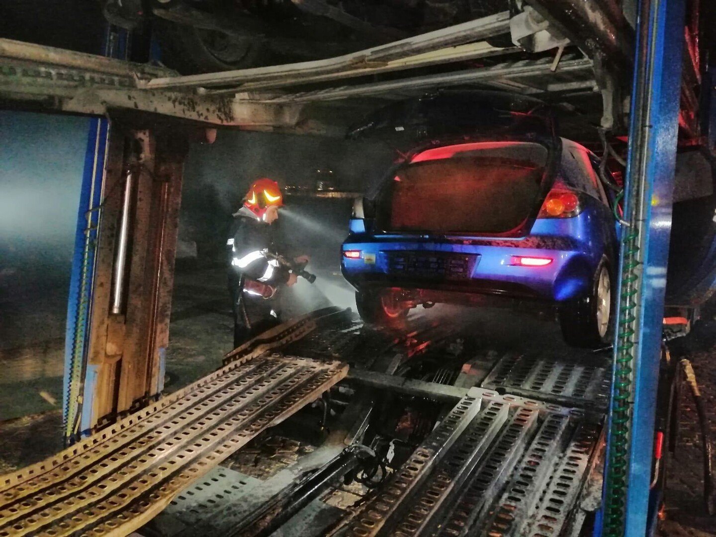 WhatsApp Image    at