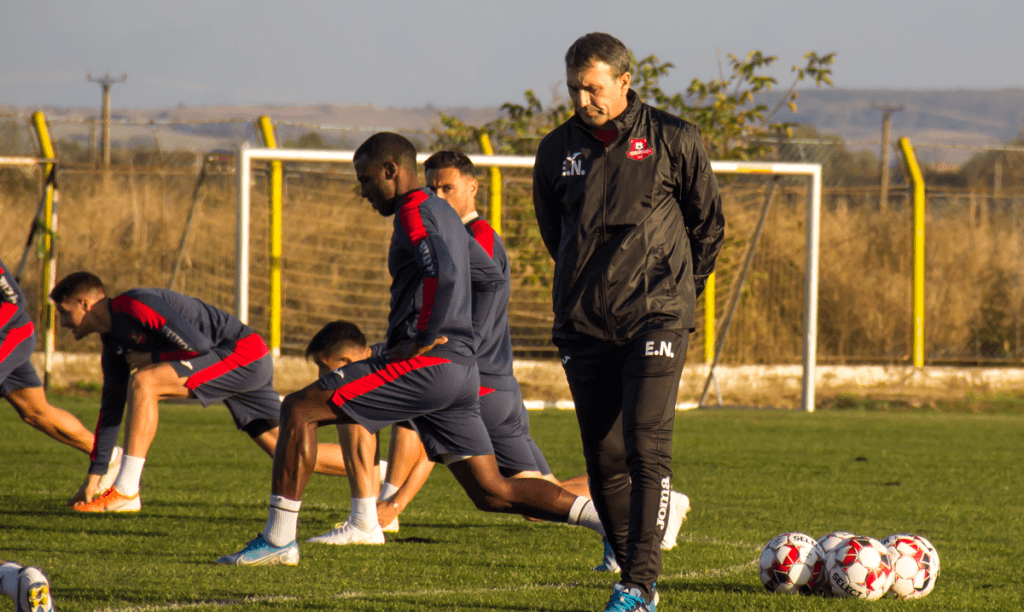 FOTO VIDEO:PrimulantrenamentalA.F.C.HermannstadtcondusdeEugenNeagoe