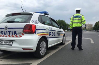 Un bărbat în vârstă de 67 de ani este cercetat penal după ce a fost prins la plimbare cu ATV-ul, deși avea permisul suspendat!