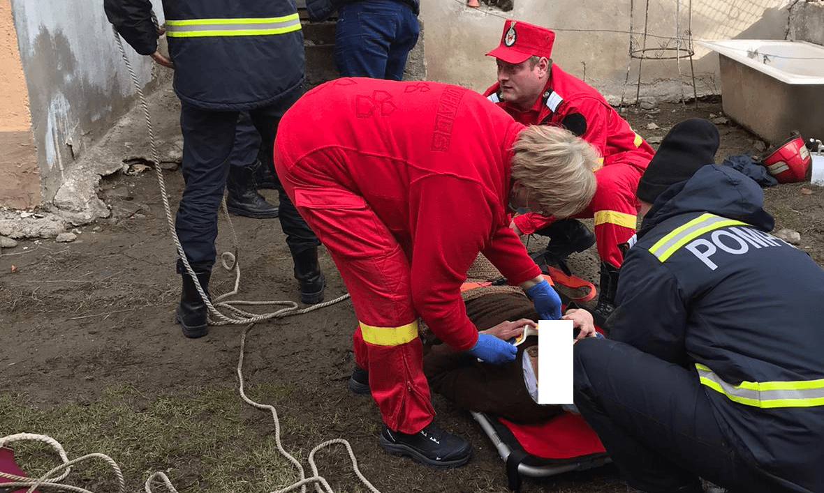 WhatsApp Image    at