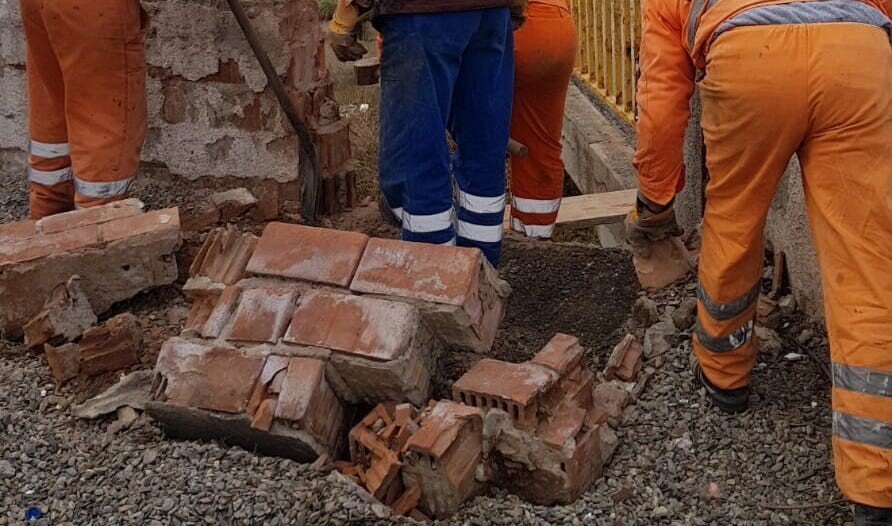 WhatsApp Image    at