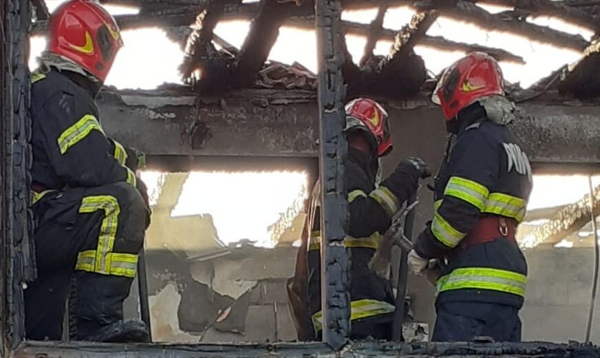 WhatsApp Image    at