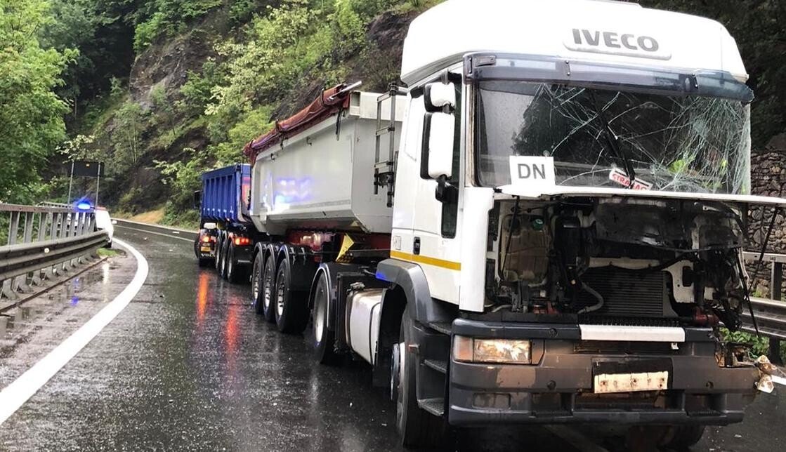 WhatsApp Image    at