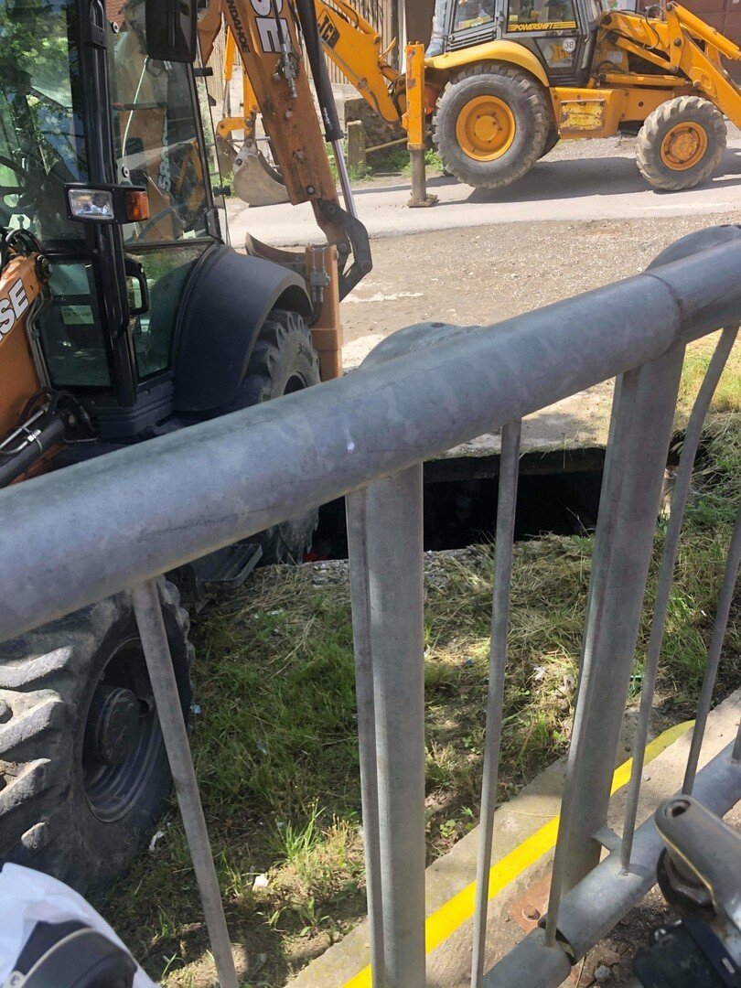 received_301247594601249 received scaled