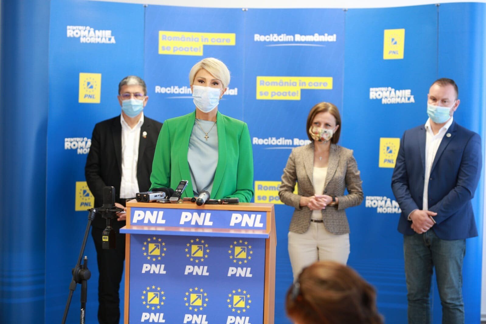 Conferinta Presa  sept