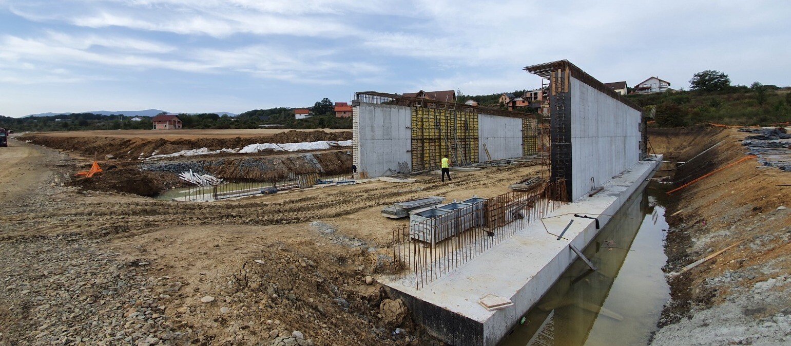 WhatsApp Image    at