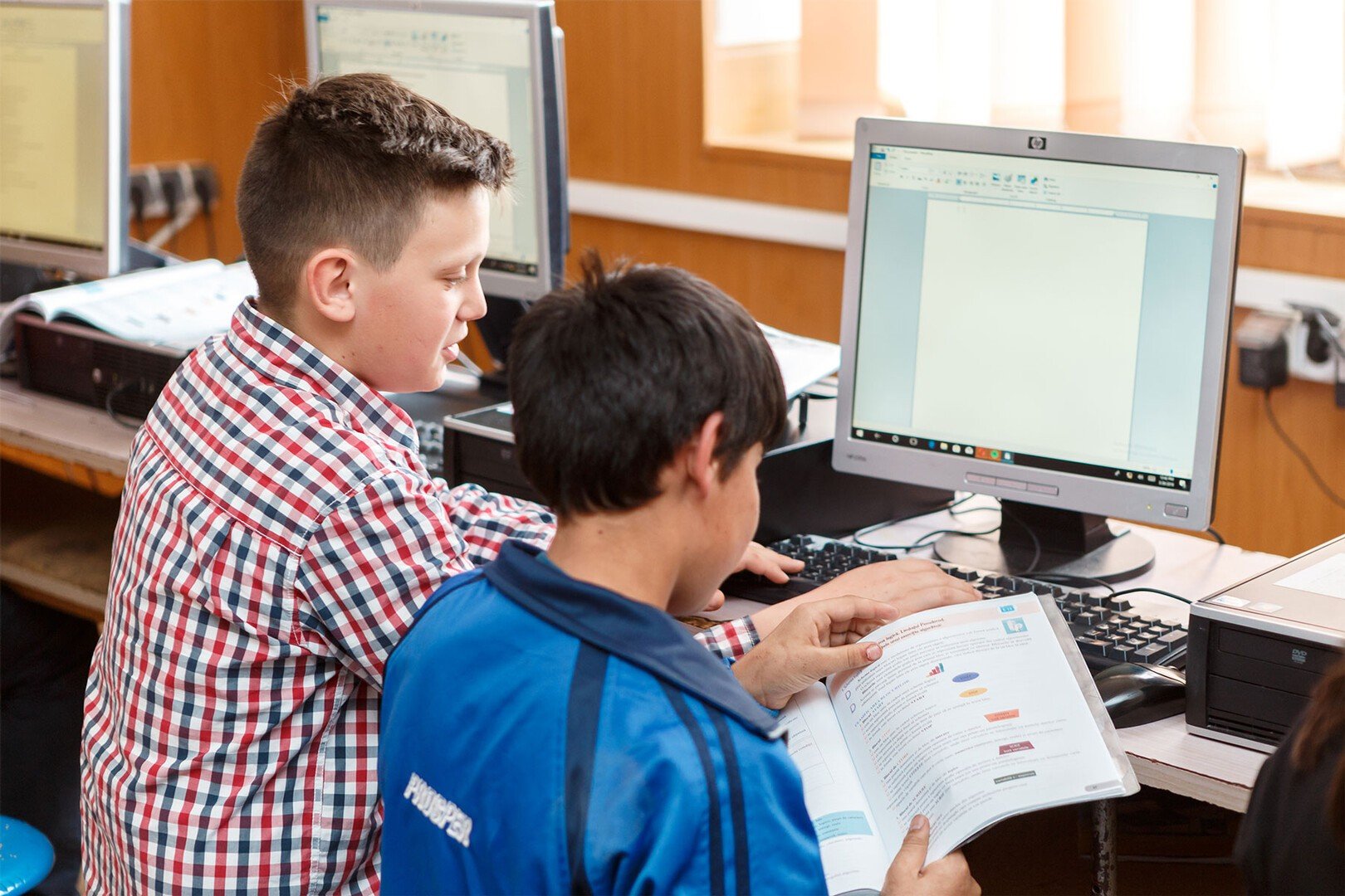 Dam Click pe Romania