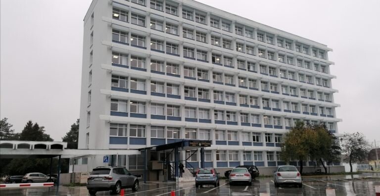 Program special la Tribunalul Sibiu pe durata vacanței judecătorești. Modificări la arhivă, registratură și biroul de copiat acte