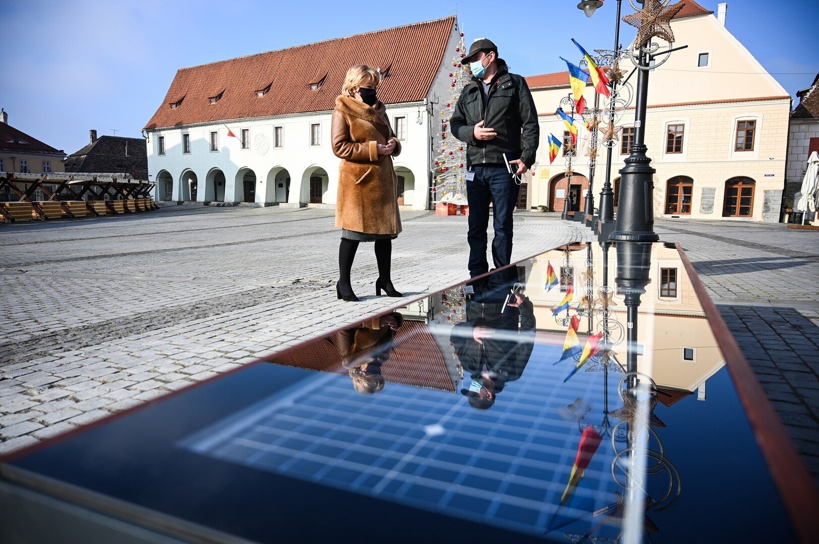 banci Piața Mică 3 banci Piata Mica