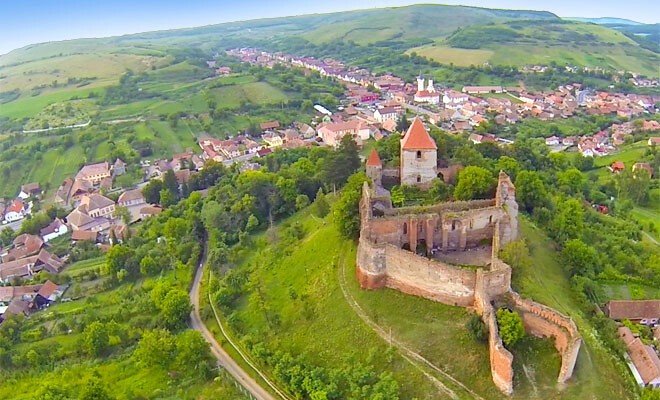 Cetatea din comuna Slimnic filmareaeriana