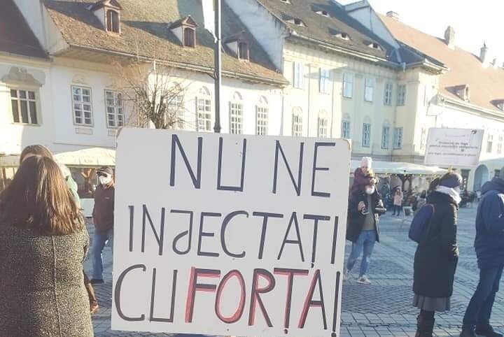 protest sibiu anti vaccinare WhatsApp Image at