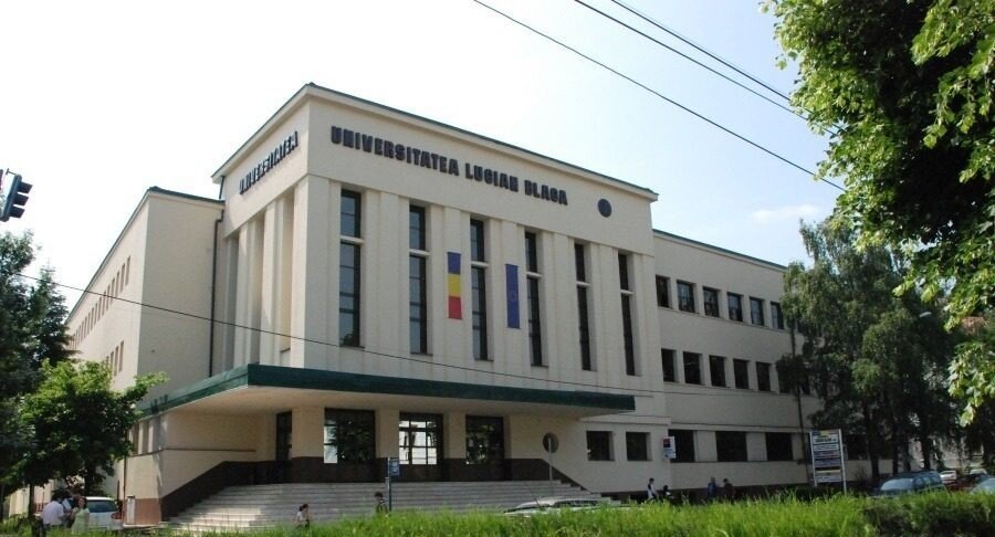 Cladirea Facultatii de Litere si Arte e